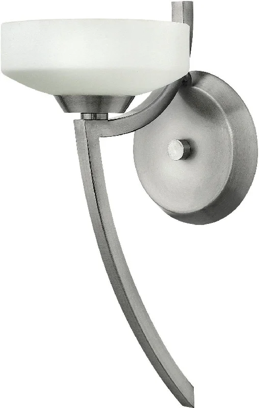 Hinkley Lighting 3960PL Darien Collection One Light Wall Sconce in Polished Antique Nickel Finish Hinkley Lighting 3960PL Darien Collection One Light Wall Sconce in Polished Antique Nickel Finish