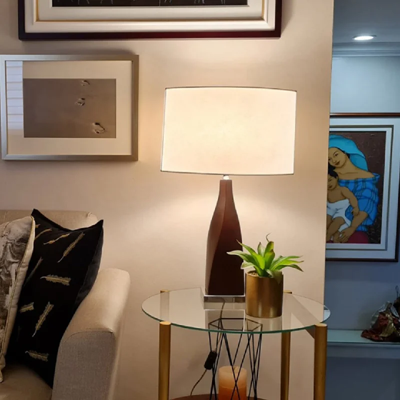 metal table lamps with a matte black finish for a sleek appearanceChampagne